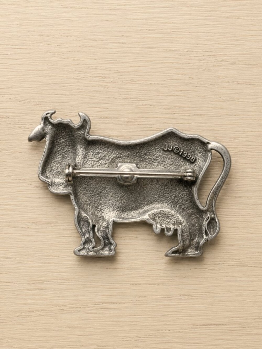 JJ Jonette Pewter Cow Brooch Pin Vintage Farm Dairy Animal 2" Signed - Picture 2 of 3